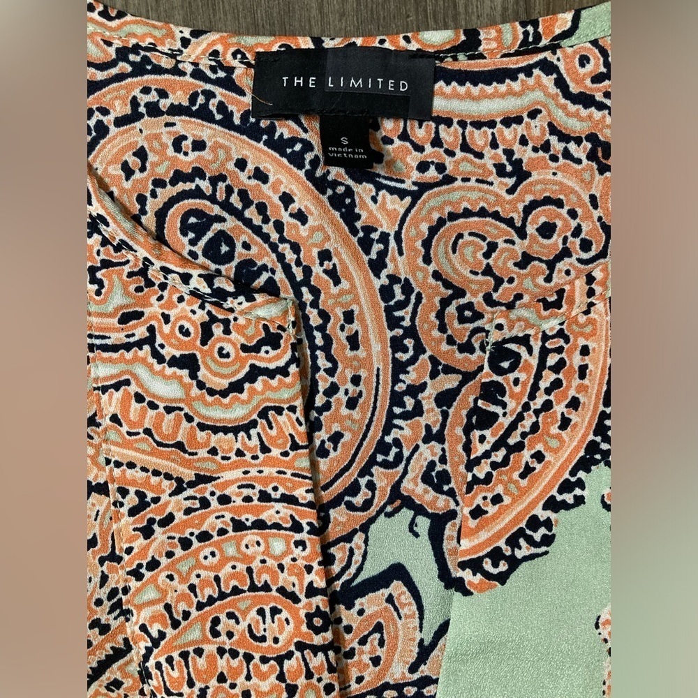 The Limited Small‎ Women’s Long Sleeve Blouse